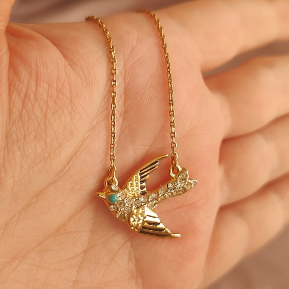 Vintage Juicy Couture necklace👑🦋🕊️ - Picture 7 of 8